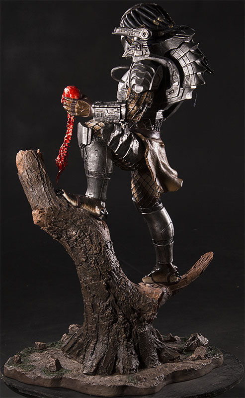 1:6 Scale Grey Exclusive Phantom and Devil Statue | Ikon